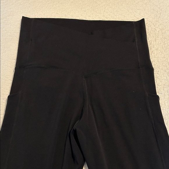 Nike Zenvy Maternity Leggings in Black, Size S - Picture 3 of 3
